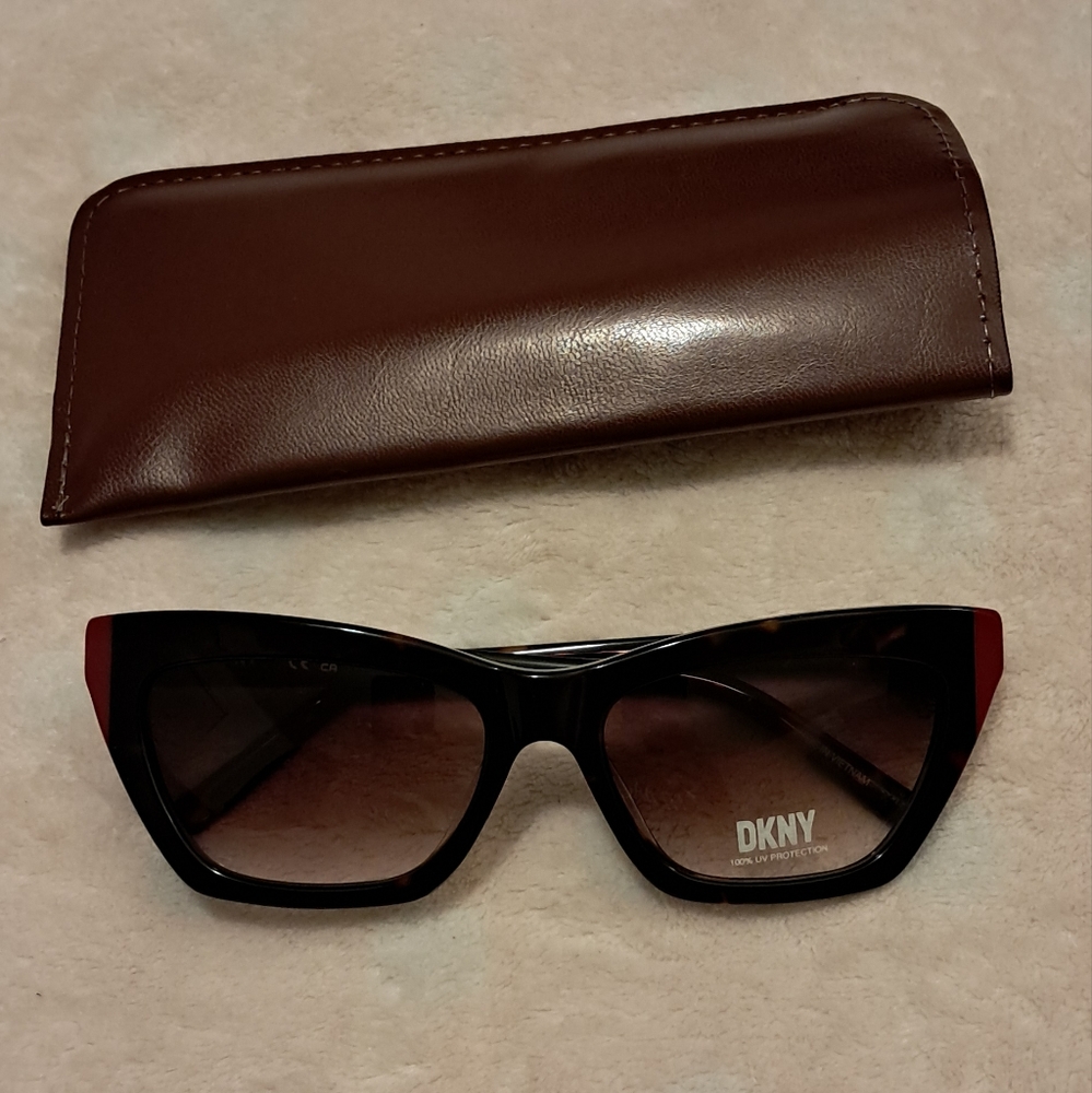 DKNY Women's Sunglasses with Case